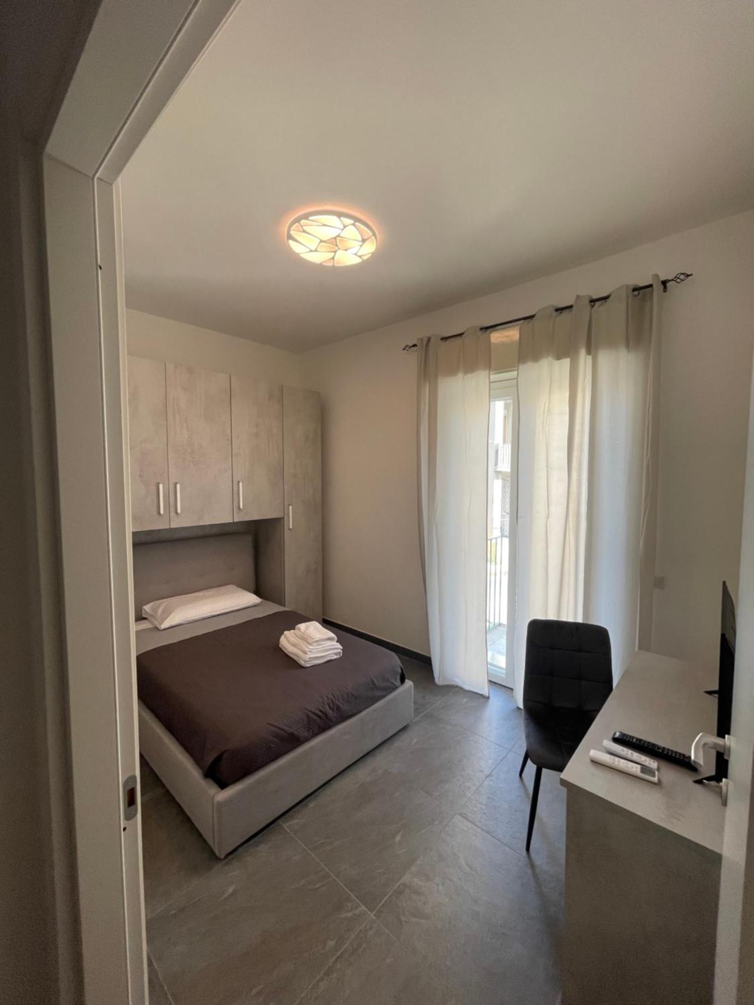 Leos Rooms Caltanissetta Luaran gambar